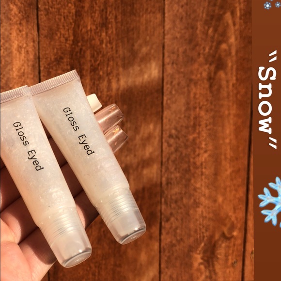 “Snow” Gloss - Picture 1 of 1